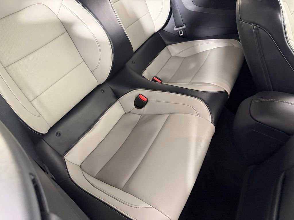 Used 2024 Ford Mustang GT Premium image 28