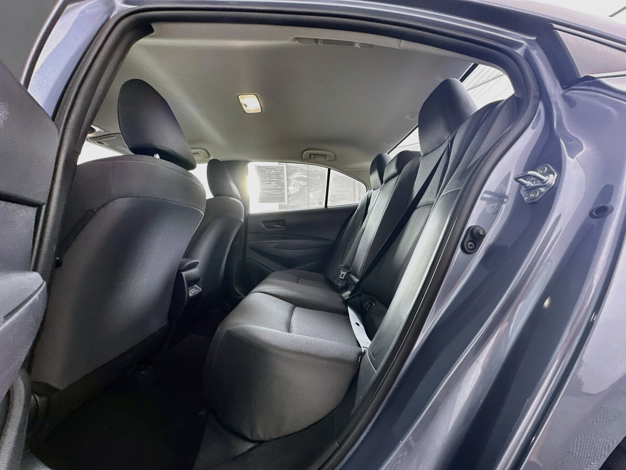 Used 2025 Toyota Corolla LE FWD image 26