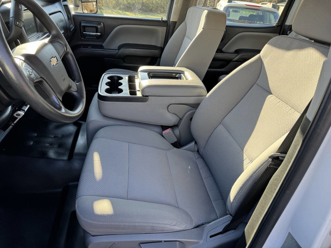 Used 2017 Chevrolet Silverado 3500 W/T image 8