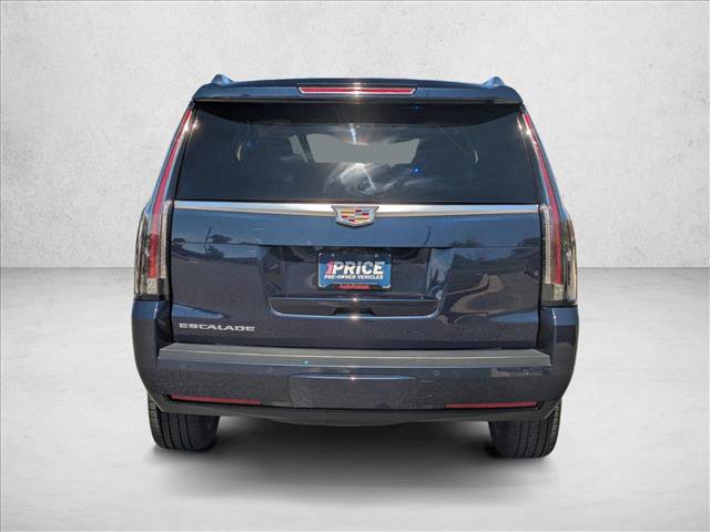 Used 2020 Cadillac Escalade Premium Luxury AWD/4WD image 7