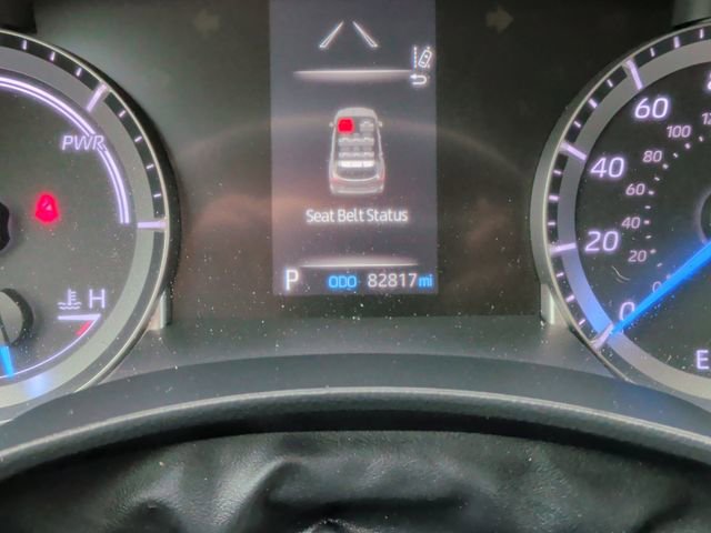 Used 2022 Toyota Highlander LE AWD/4WD image 20