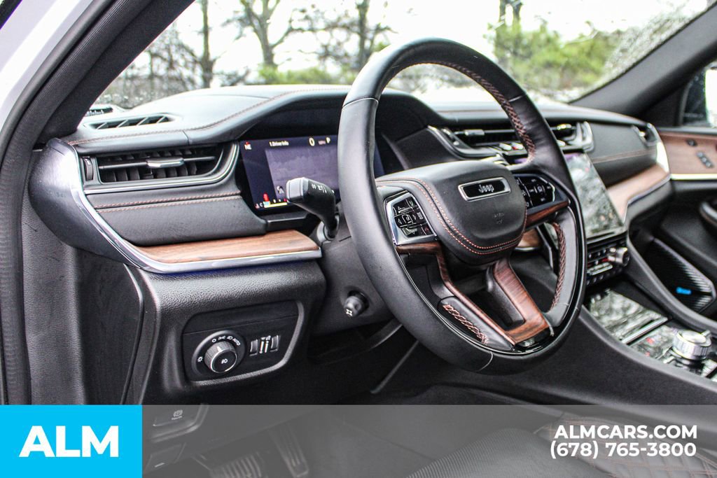 Used 2024 Jeep Grand Cherokee L Summit w/ Advanced Protech Group IV image 32