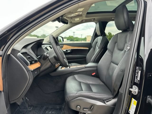 Certified 2023 Volvo XC90 B6 Plus w/ Protection Package Premier AWD/4WD image 19