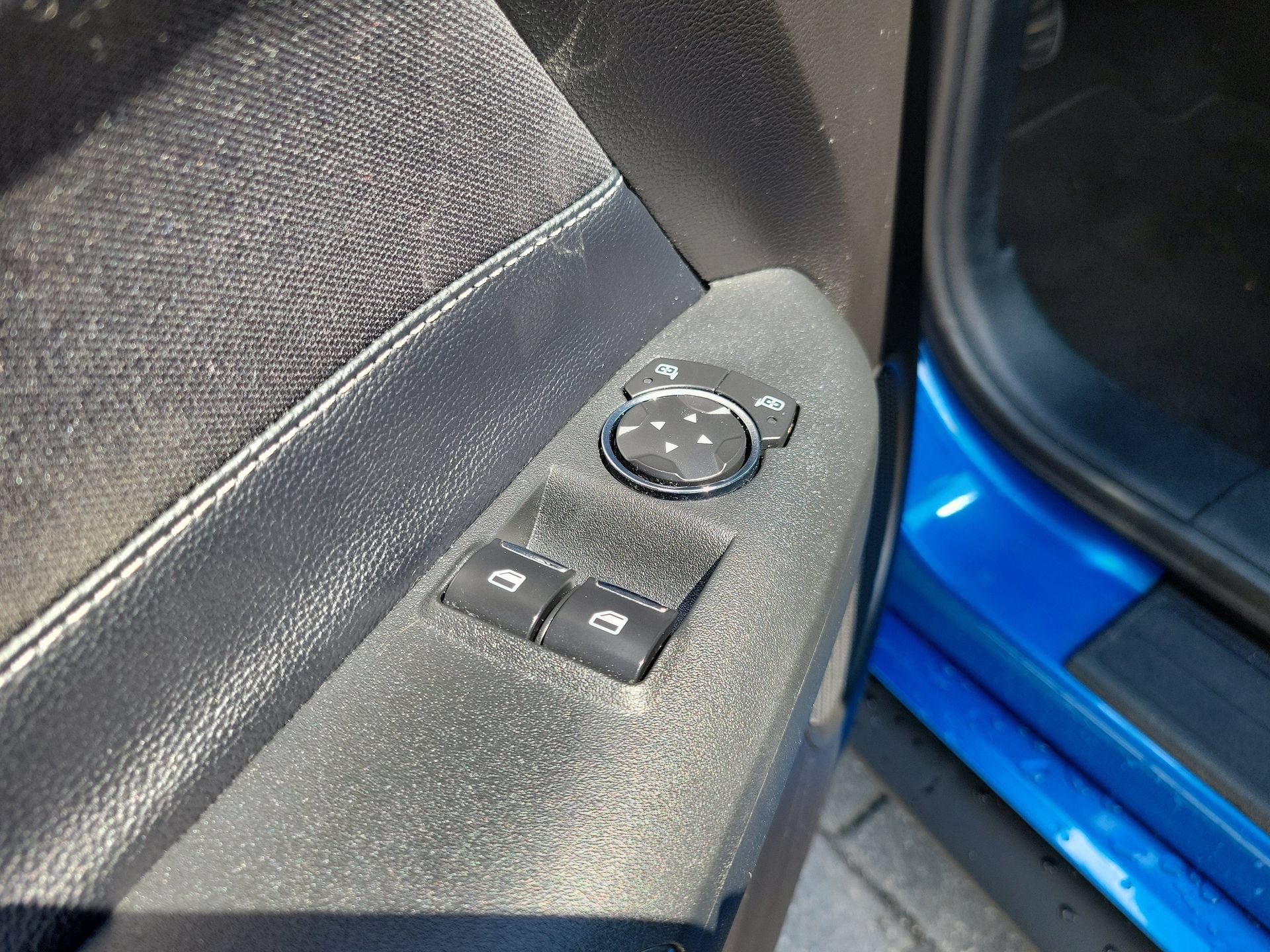 Used 2021 Ford Mustang GT w/ Black Accent Package RWD image 13