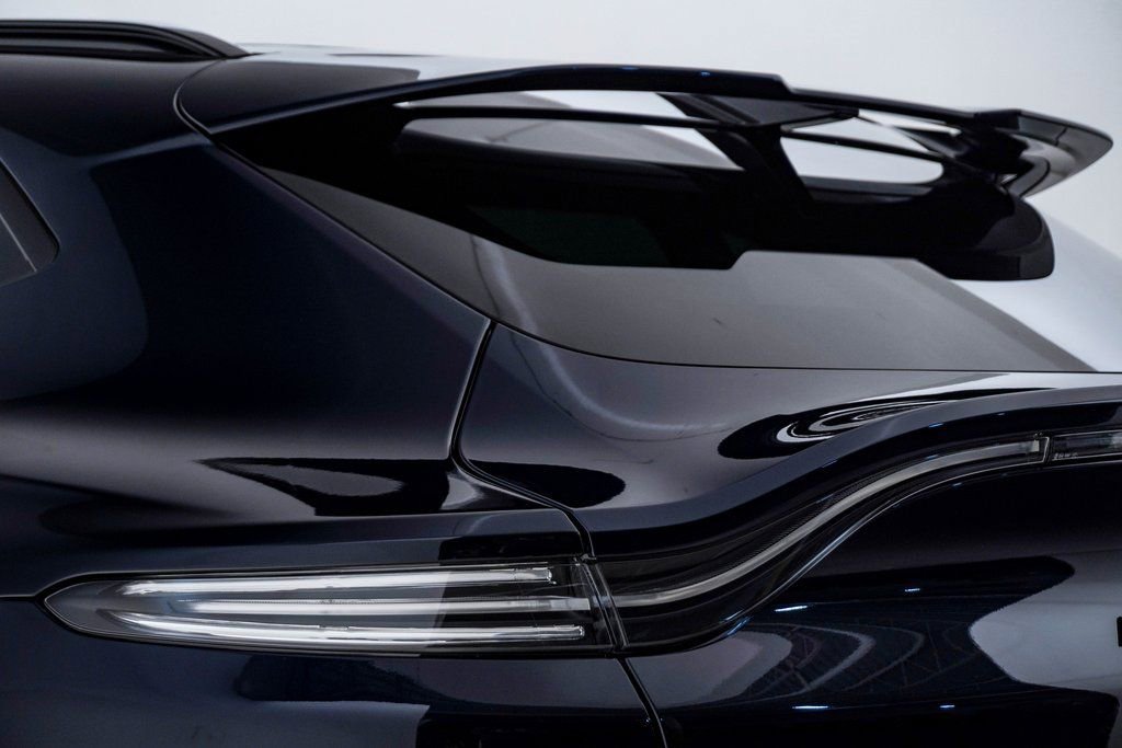 New 2026 Aston Martin DBX 707 image 12