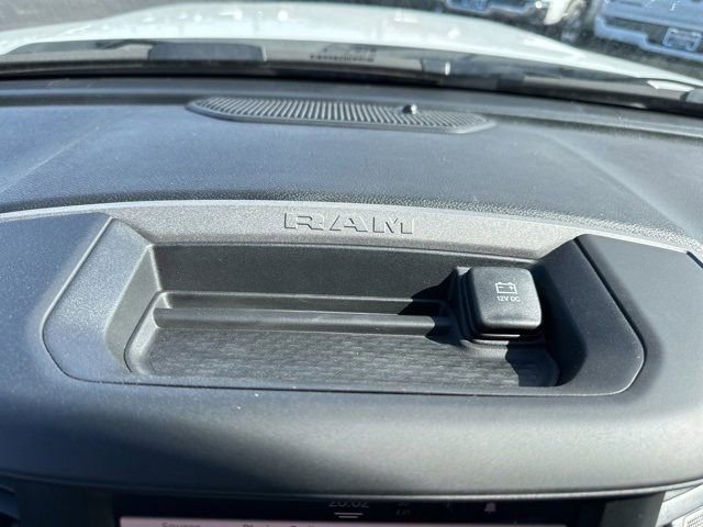 New 2024 RAM 3500 Tradesman w/ Chrome Appearance Group image 17