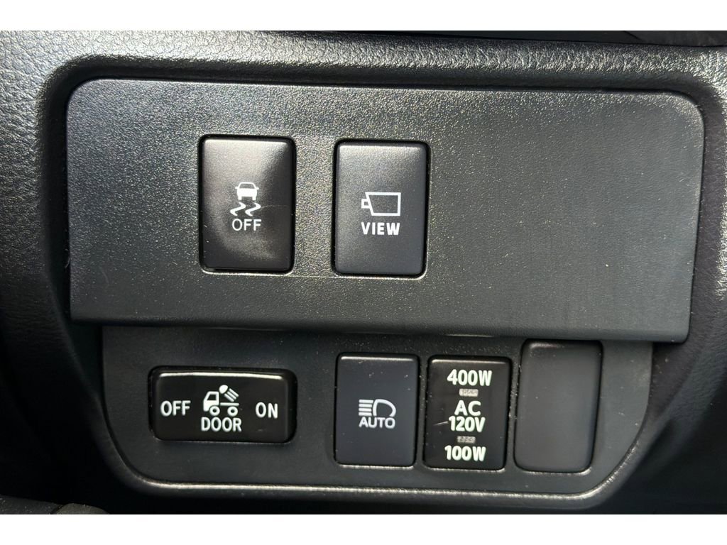 Used 2023 Toyota Tacoma TRD Pro AWD/4WD image 31