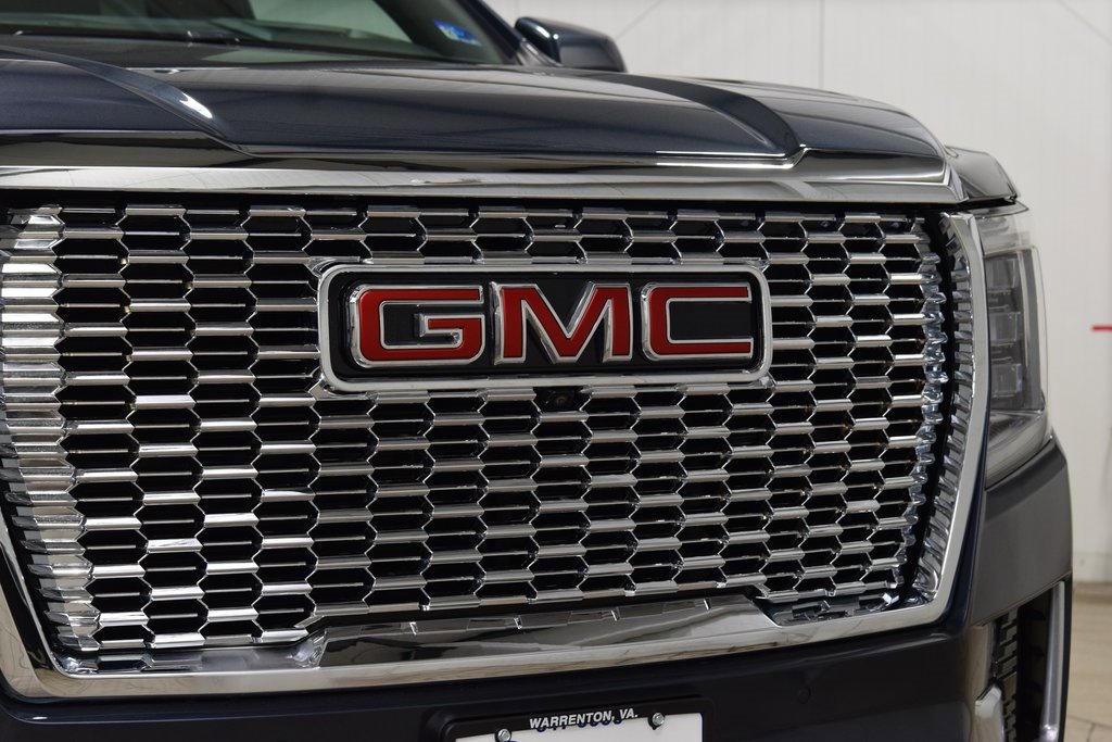 Used 2021 GMC Yukon XL Denali image 11
