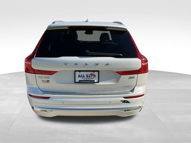 Used 2023 Volvo XC60 B5 Ultimate w/ Climate Package image 7
