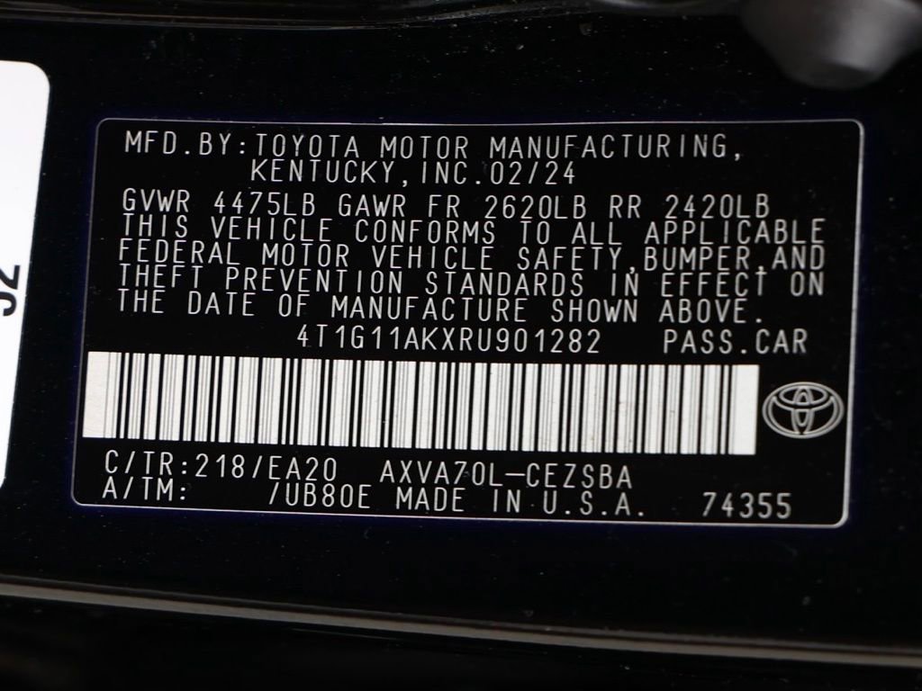 Used 2024 Toyota Camry SE FWD image 32