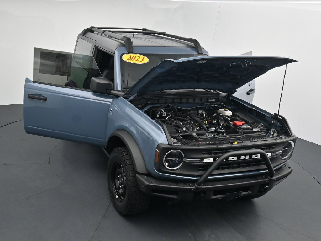 Used 2023 Ford Bronco Black Diamond AWD/4WD image 37