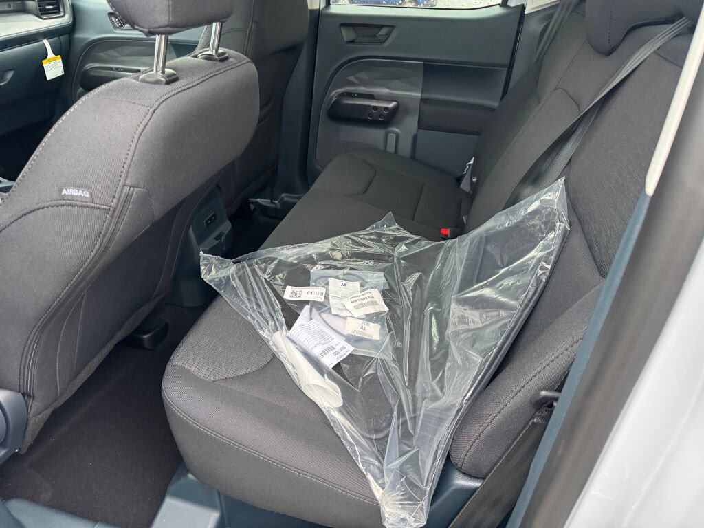 New 2025 Ford Maverick XL image 15