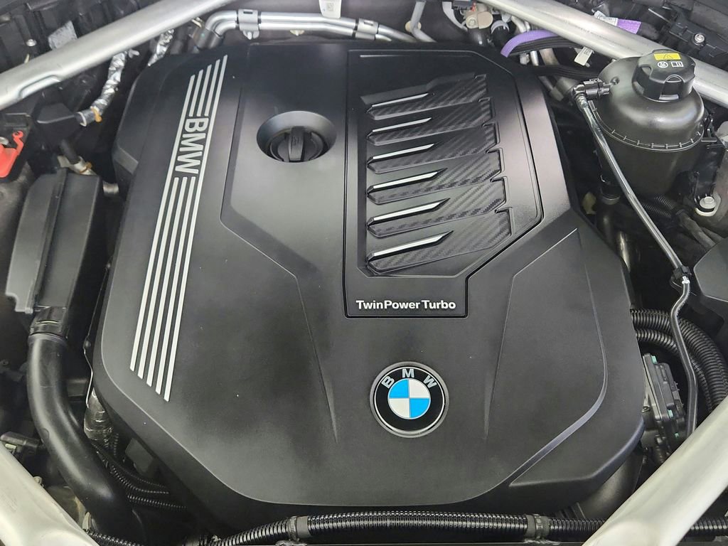 Used 2022 BMW X7 xDrive40i w/ Premium Package image 51