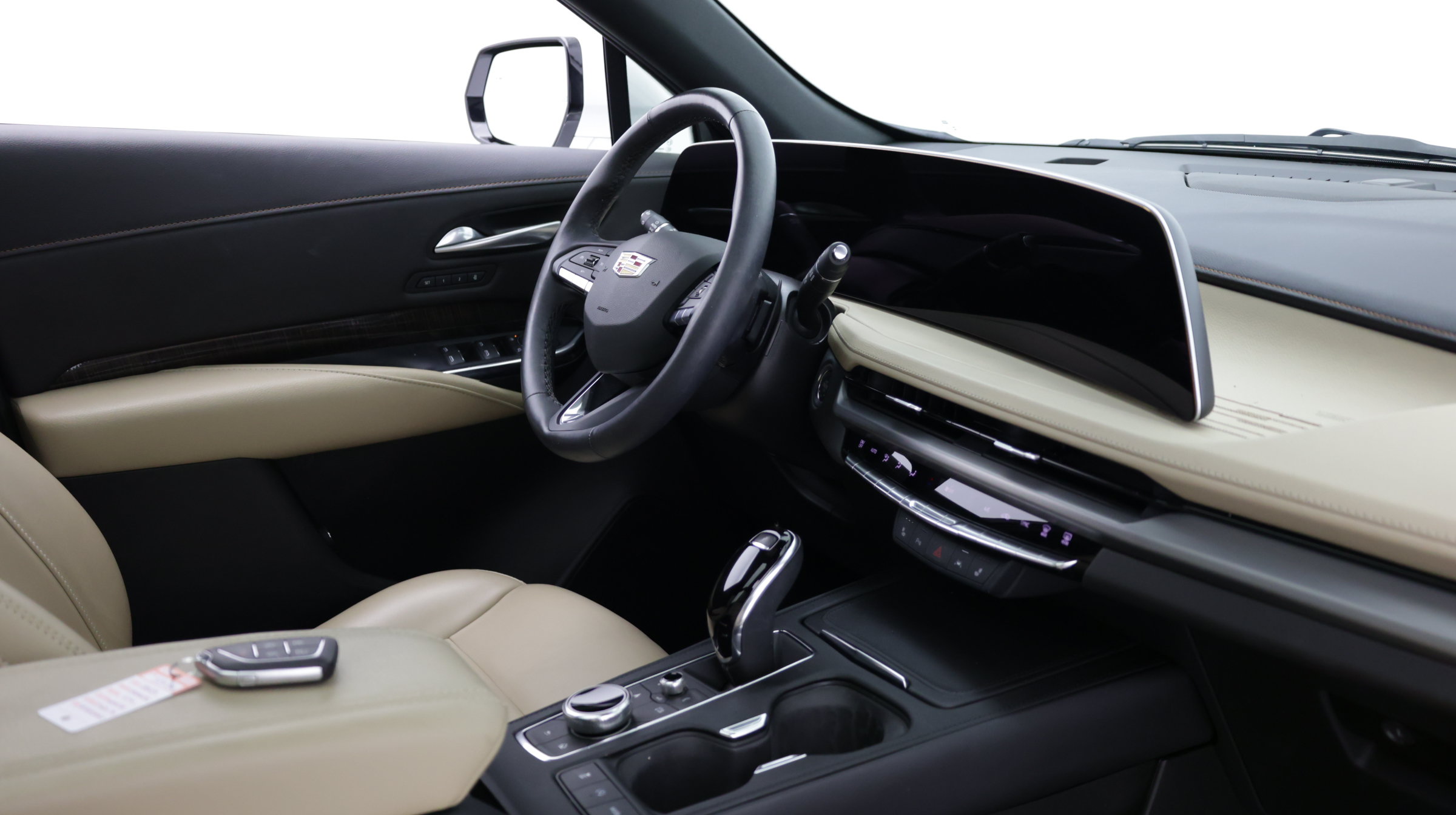 Used 2025 Cadillac XT4 Premium Luxury w/ Cold Weather Package FWD image 41