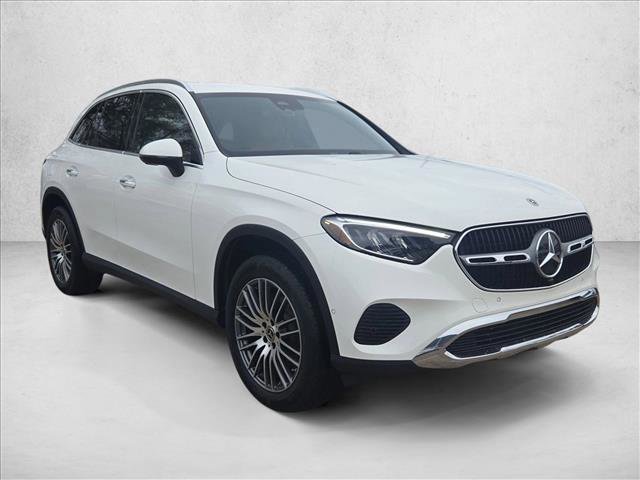 Certified 2026 Mercedes-Benz GLC 300 image 3