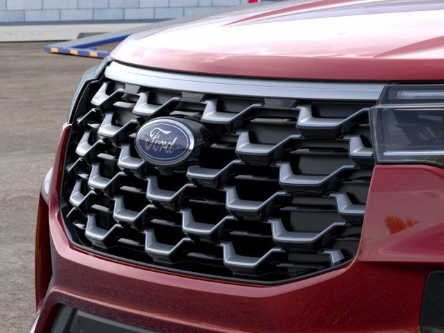 New 2026 Ford Explorer Platinum w/ LUX Leather Package AWD/4WD image 17