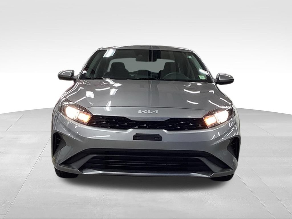 Certified 2024 Kia Forte LXS FWD image 5