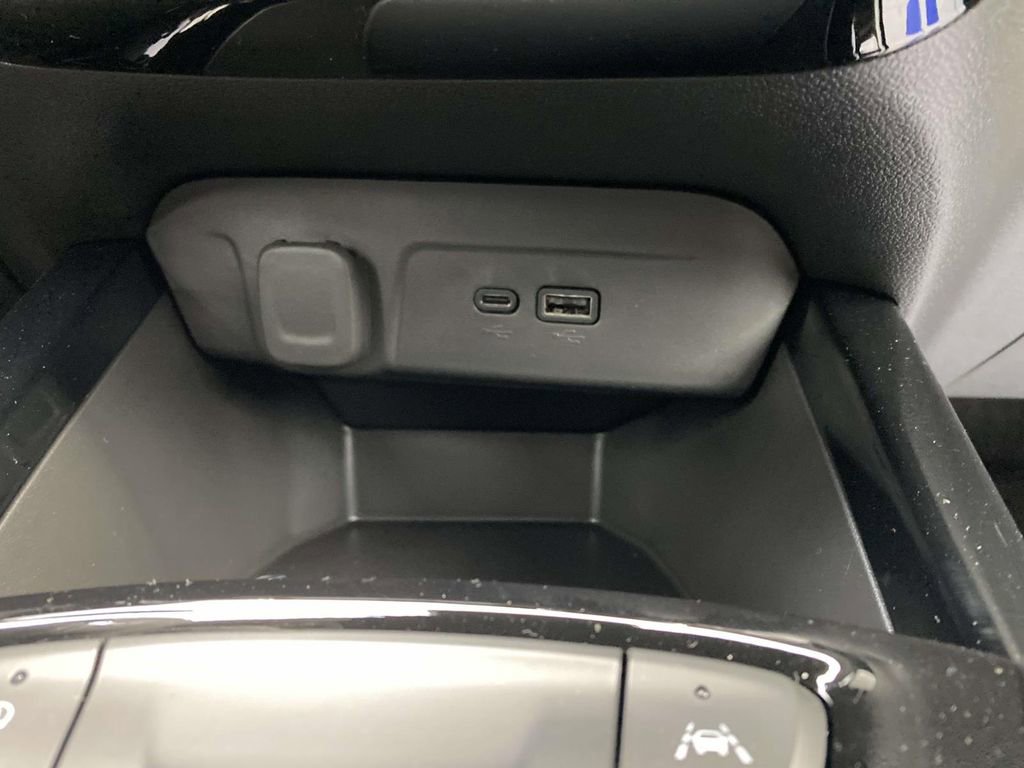 New 2026 Chevrolet Trax LT image 20