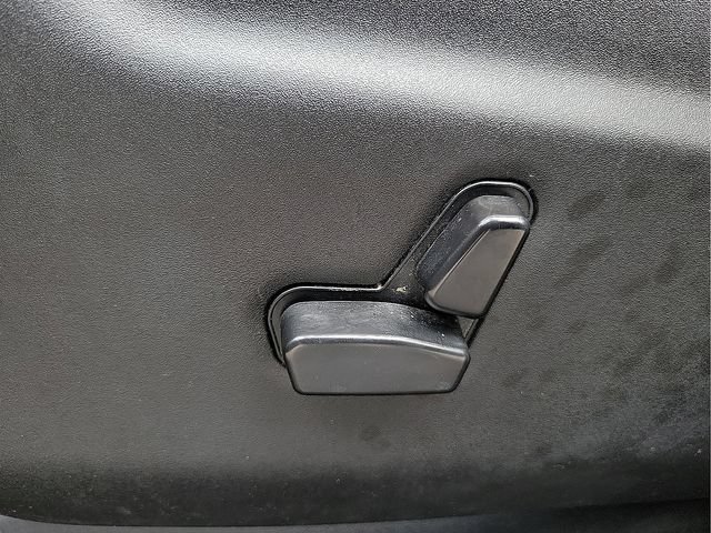 Used 2024 Dodge Durango GT w/ Blacktop Package RWD image 19