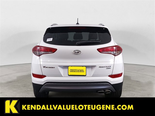 Used 2016 Hyundai Tucson Sport image 4