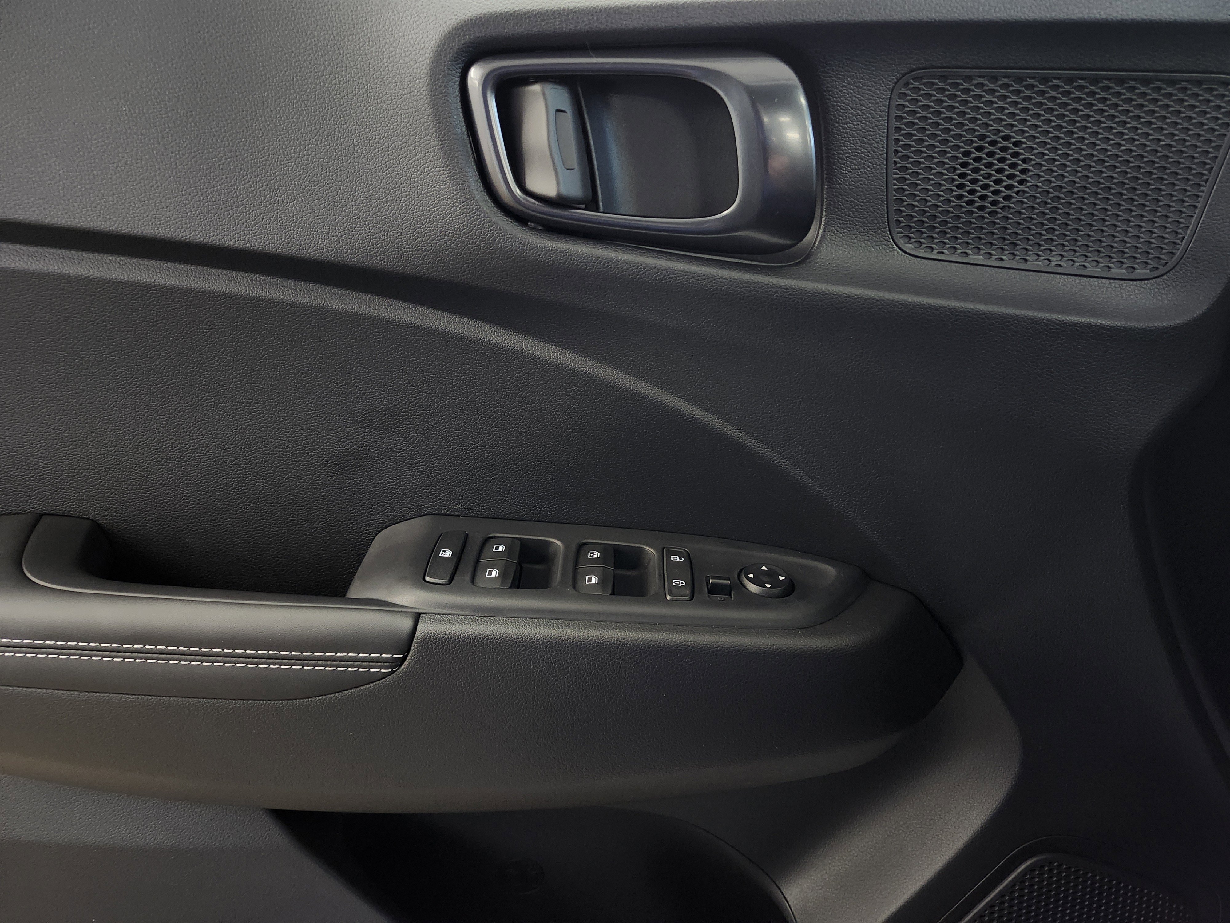 New 2026 Hyundai Venue SEL image 13