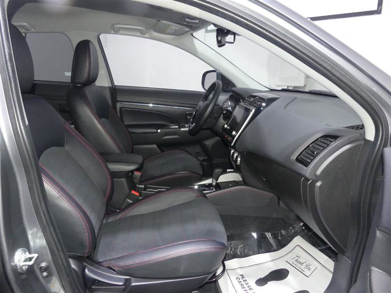 Used 2025 Mitsubishi Outlander Sport SE image 22