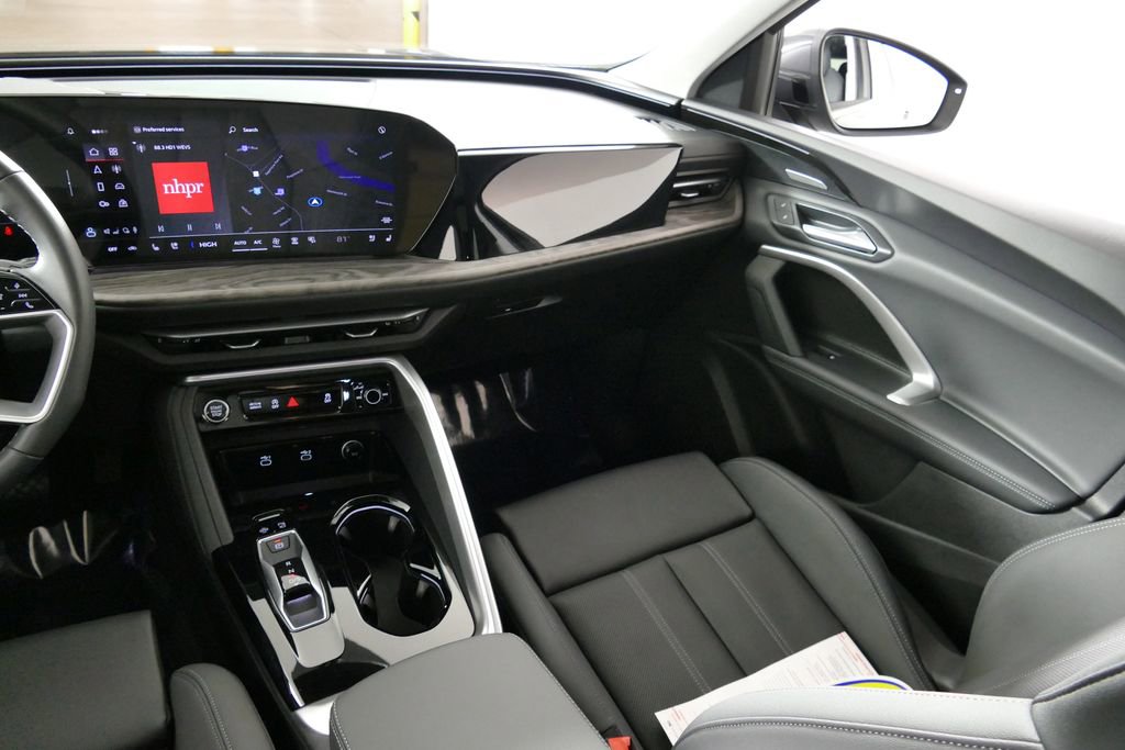 Used 2025 Audi Q5 Premium Plus image 8