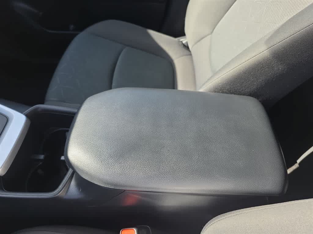 Used 2023 Toyota RAV4 XLE FWD image 26