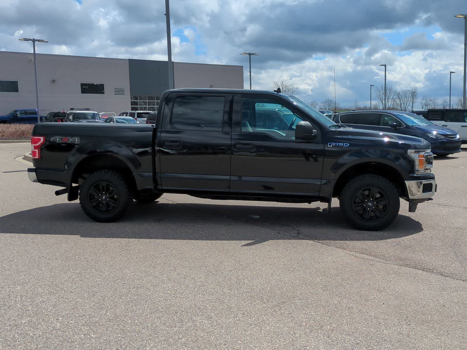 Used 2020 Ford F150 XLT w/ Trailer Tow Package AWD/4WD image 9