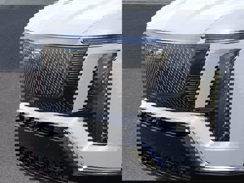 New 2026 Cadillac Vistiq Premium Luxury w/ LPO, Floor Liner Package image 13