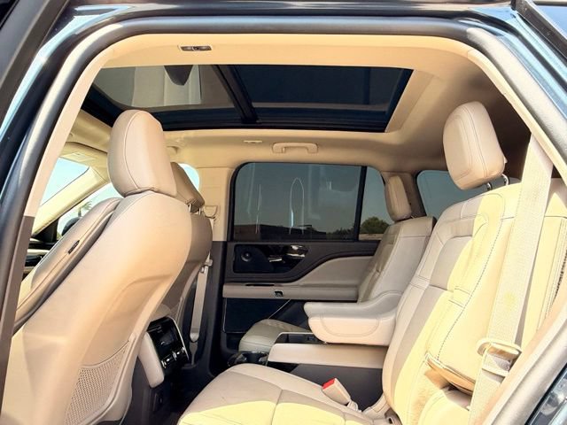 Used 2024 Lincoln Aviator Reserve w/ Equipment Group 201A AWD/4WD image 8