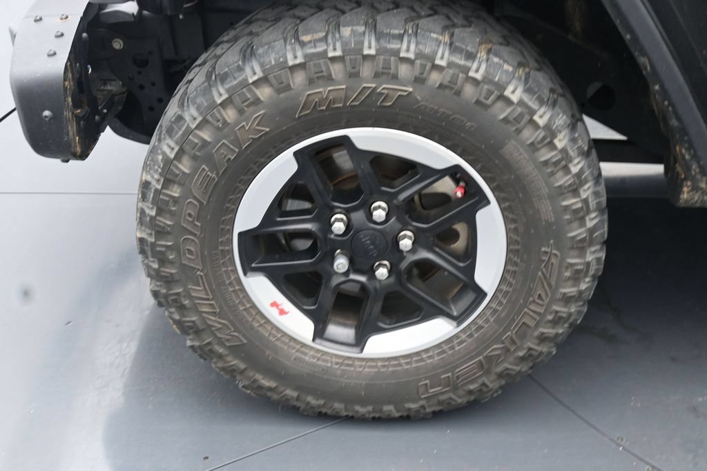 Used 2021 Jeep Wrangler Unlimited Rubicon AWD/4WD image 12