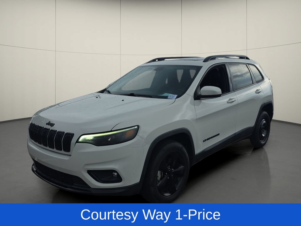 Used 2019 Jeep Cherokee Latitude Plus AWD/4WD image 4