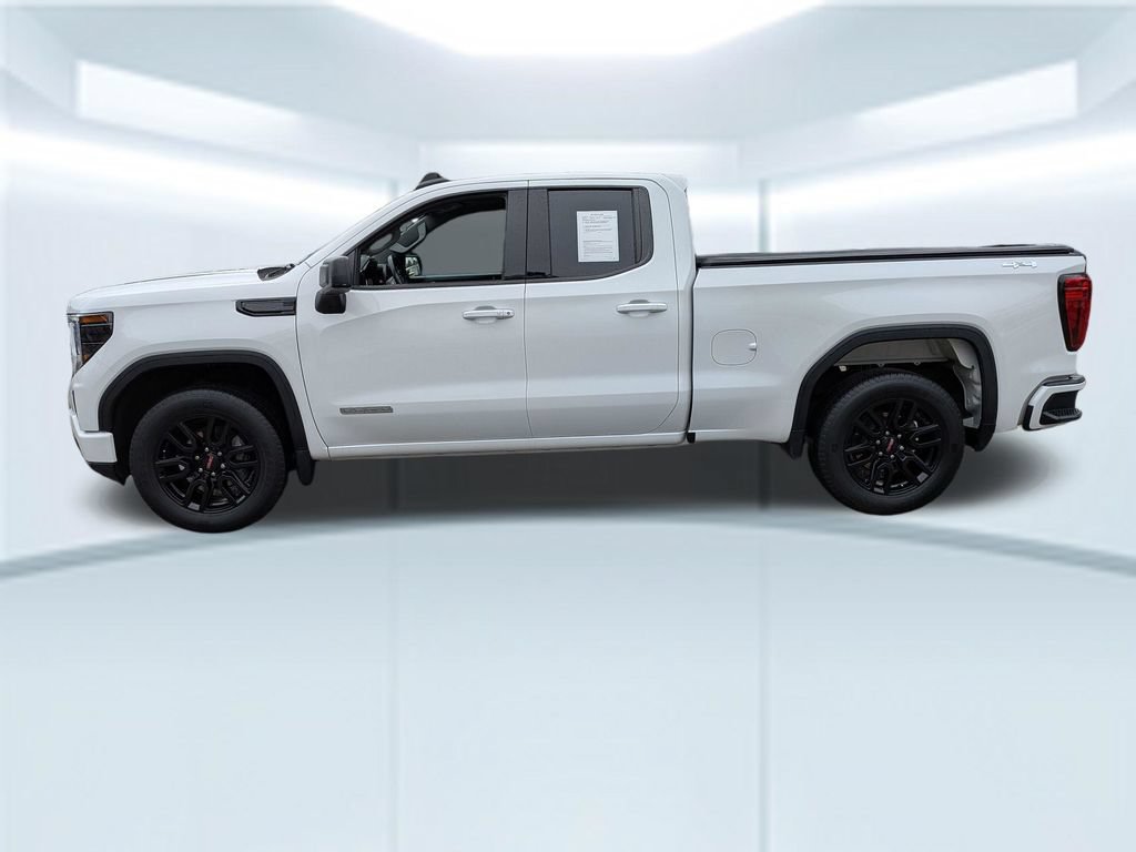 Used 2023 GMC Sierra 1500 Elevation AWD/4WD image 2