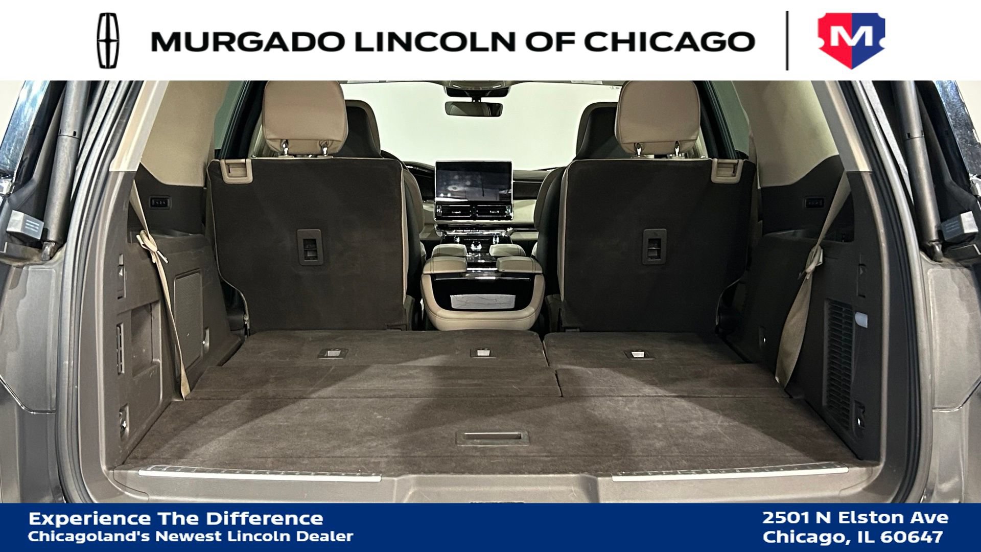 Used 2023 Lincoln Navigator Reserve AWD/4WD image 35
