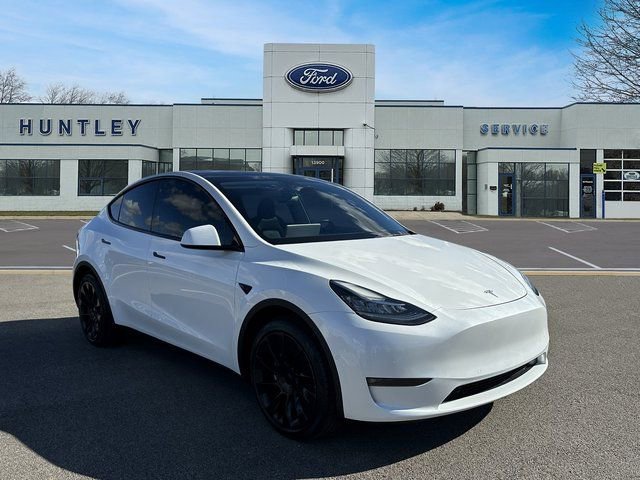 Used 2021 Tesla Model Y Long Range image 4