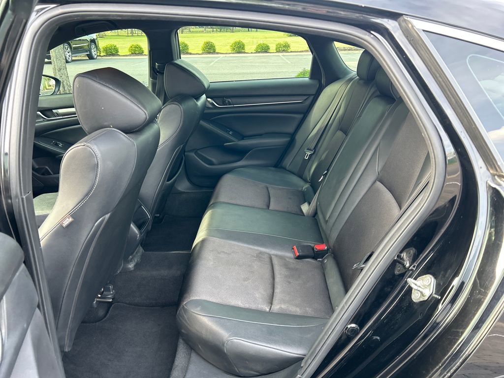 Used 2019 Honda Accord Sport image 10