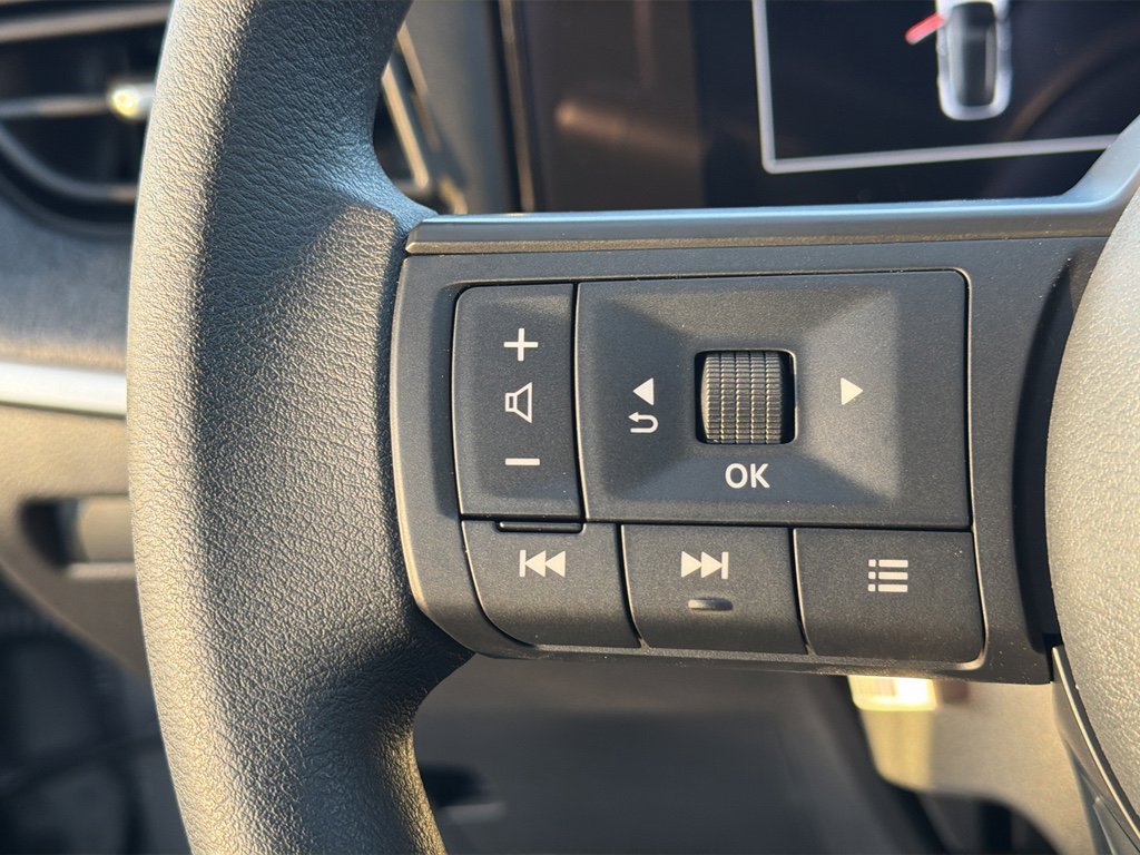 New 2026 Nissan Kicks S image 18