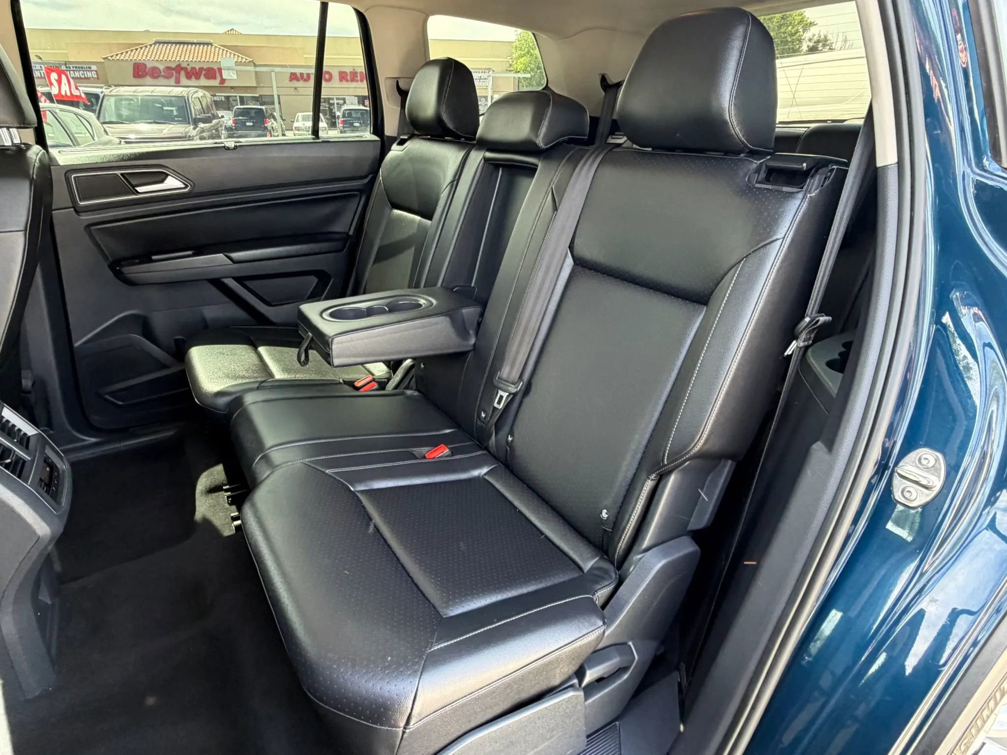 Used 2018 Volkswagen Atlas SE FWD image 9