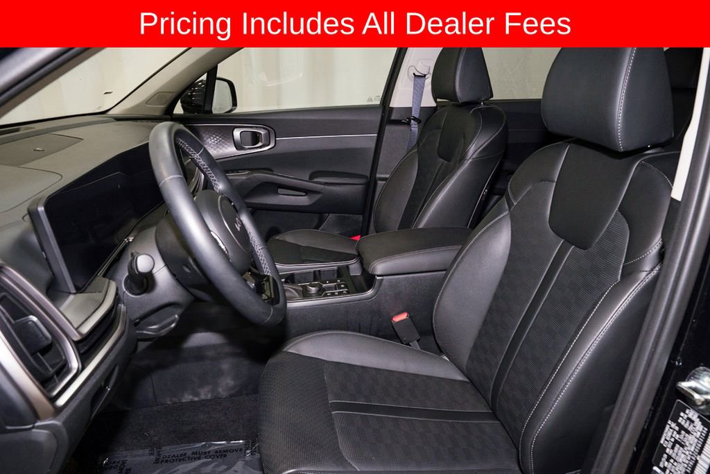 Certified 2025 Kia Sorento S AWD/4WD image 11