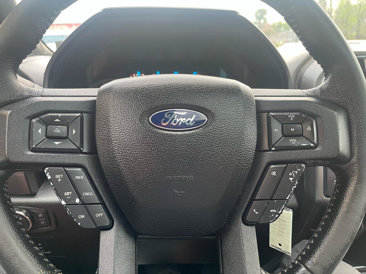Used 2016 Ford F150 XLT w/ Equipment Group 302A Luxury AWD/4WD image 24