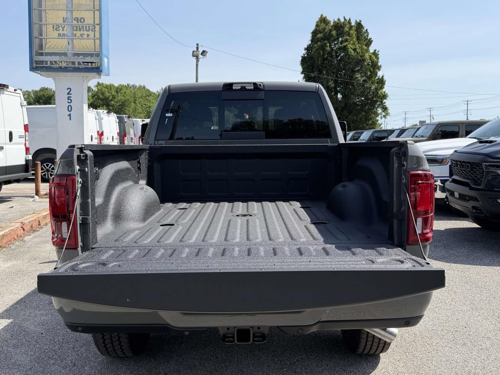 New 2026 RAM 2500 Big Horn AWD/4WD image 11