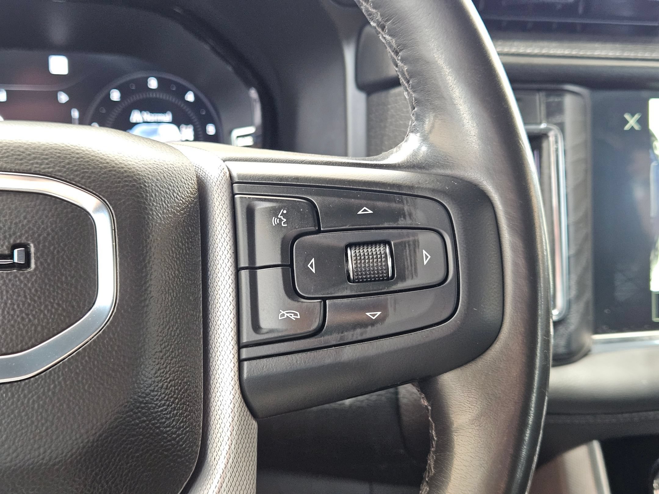 Certified 2022 GMC Yukon Denali AWD/4WD image 22