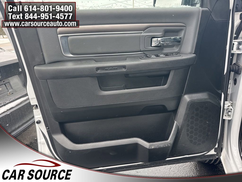 Used 2023 RAM 1500 Classic SLT AWD/4WD image 13