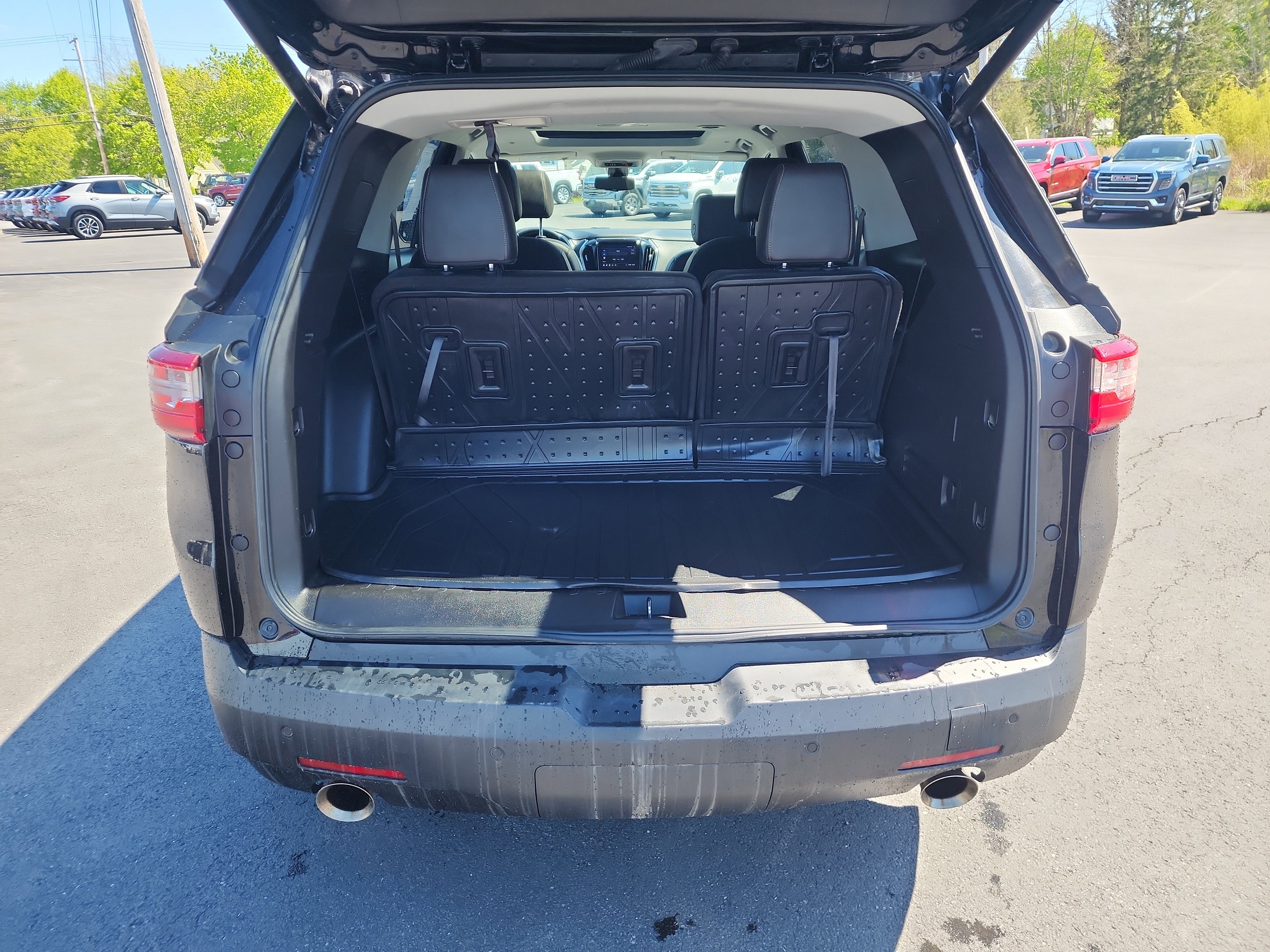 Certified 2021 Chevrolet Traverse RS w/ LPO, Floor Liner Package AWD/4WD image 33