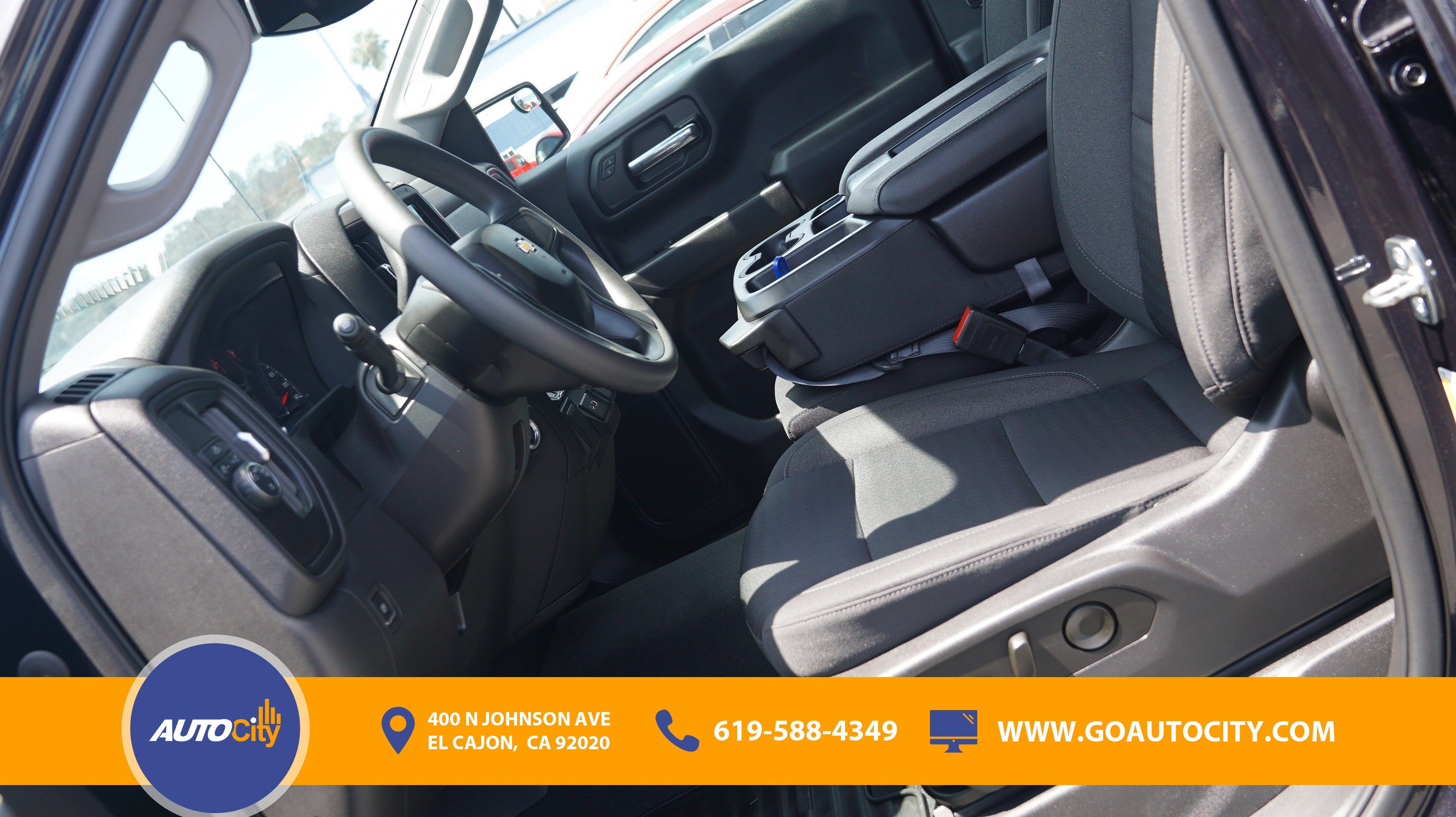 Used 2023 Chevrolet Silverado 1500 Custom RWD image 9