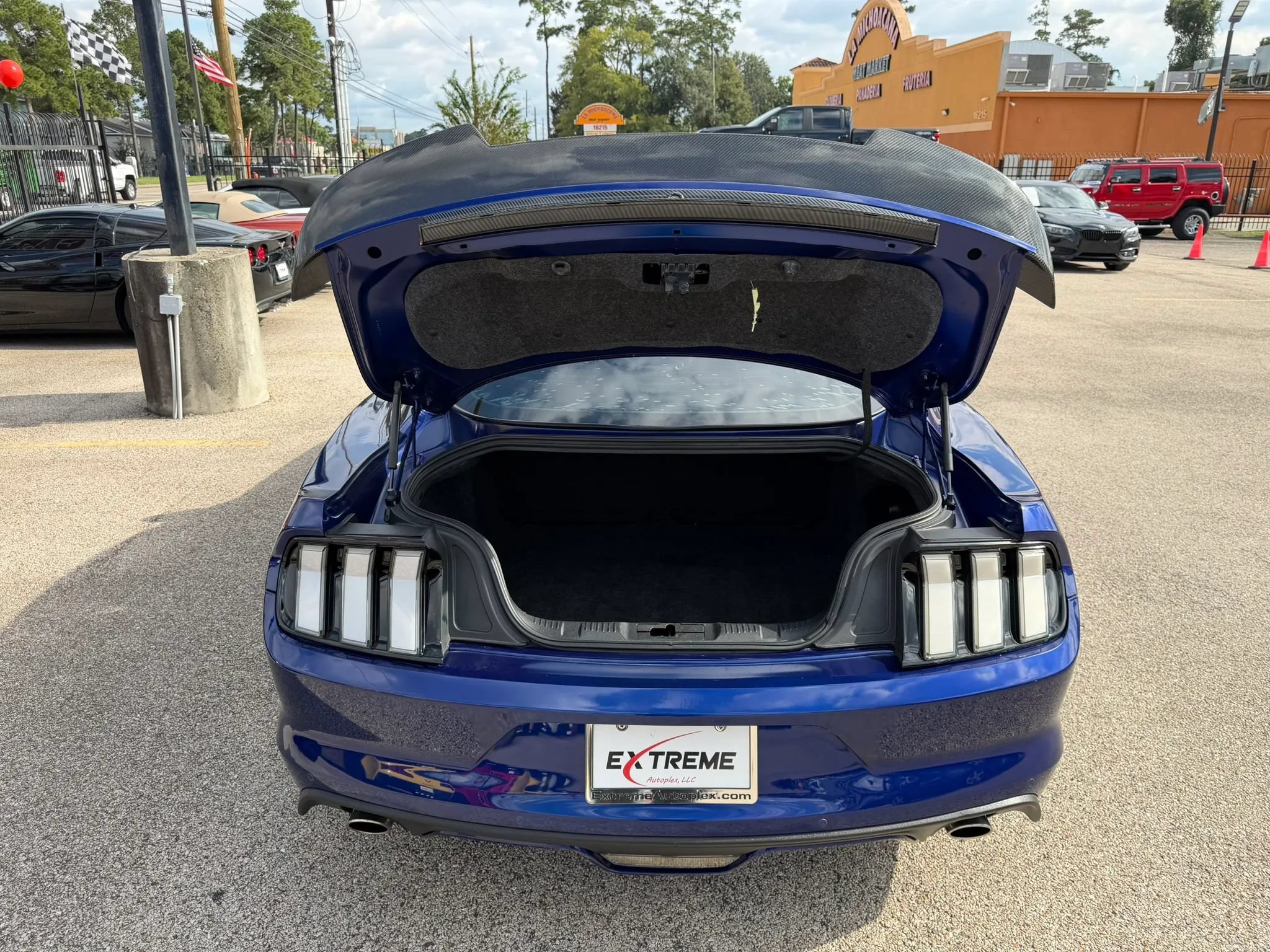 Used 2016 Ford Mustang GT Premium w/ Equipment Group 401A RWD image 33