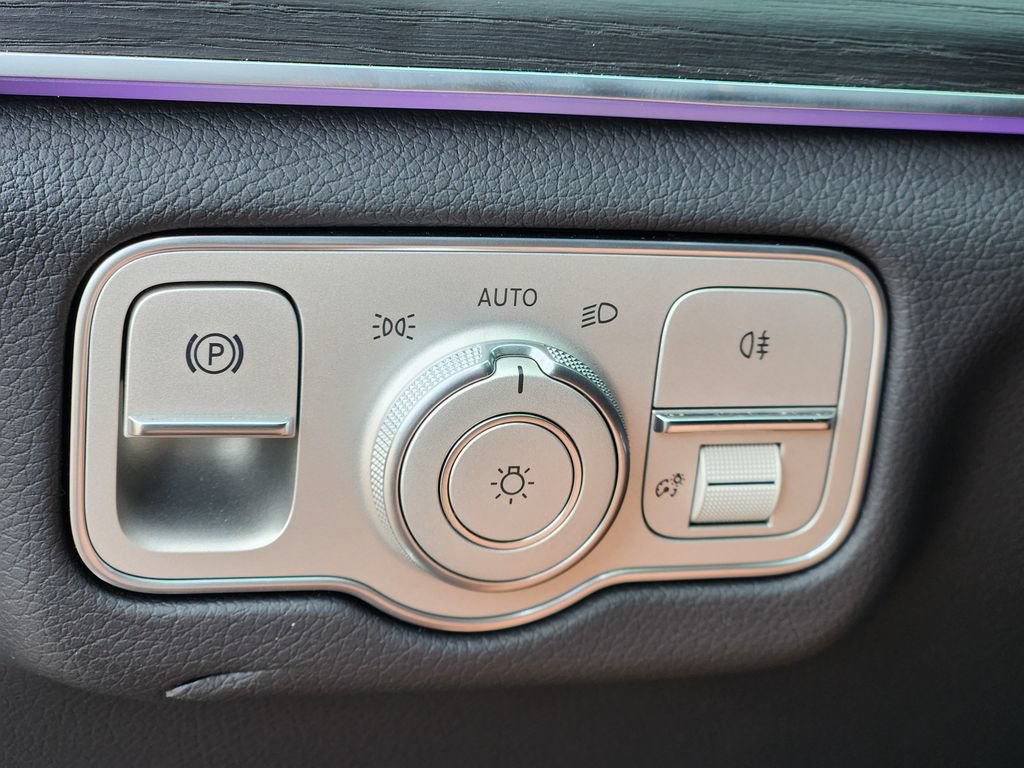 Used 2025 Mercedes-Benz GLE 580 4MATIC image 18