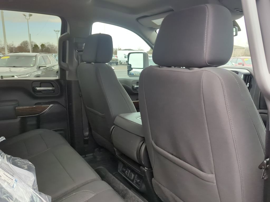 Used 2023 GMC Sierra 2500 SLE w/ SLE Value Package; image 14