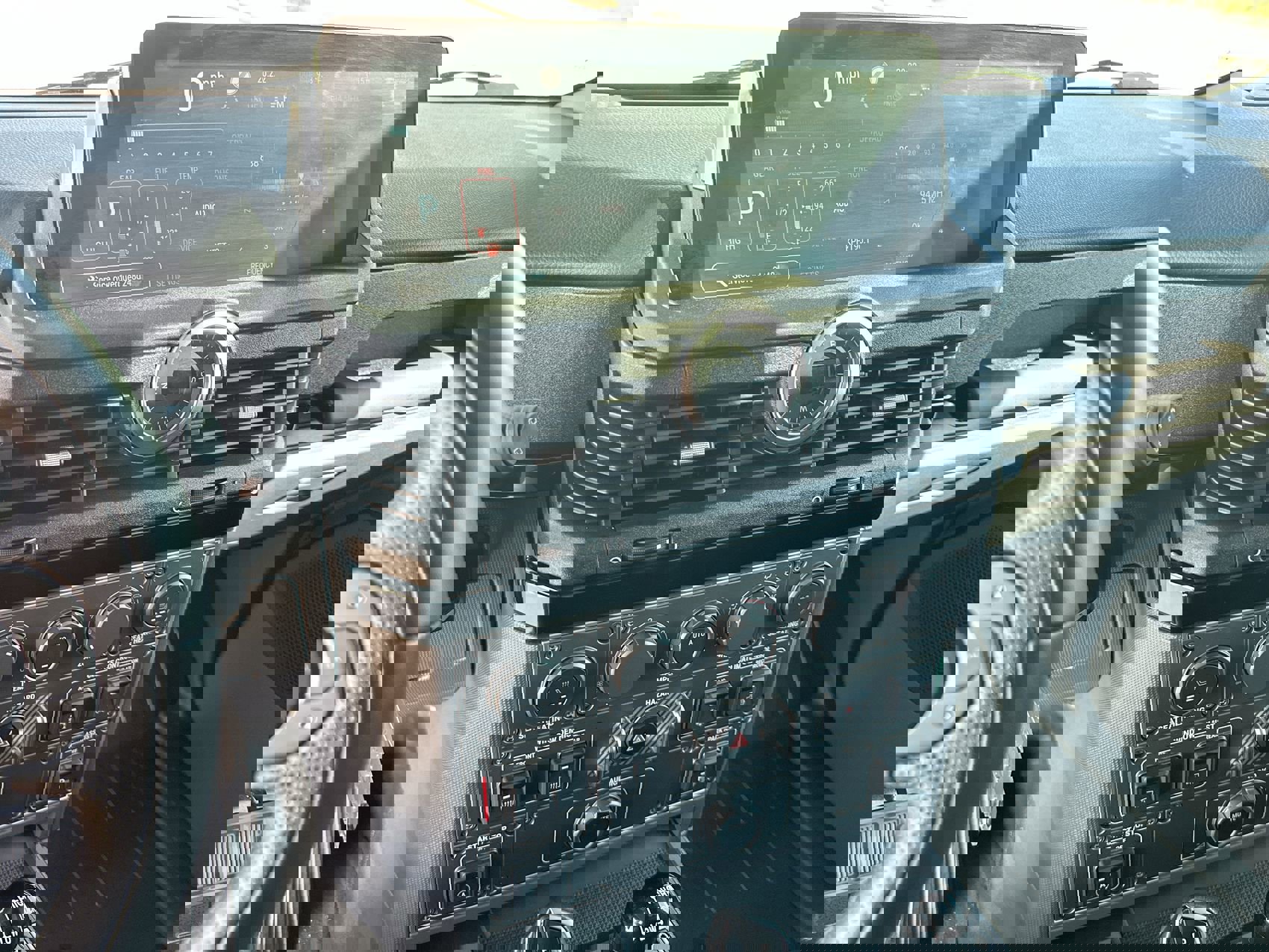 Used 2024 INEOS Grenadier Fieldmaster Edition image 17